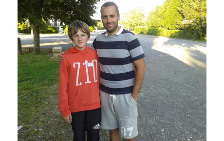 THEO ET RAPH/ HISTOIRE DE FAMILLE