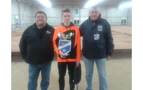 THEO CHARISSOU CHAMPION DEPARTEMENTAL TETE A TETE